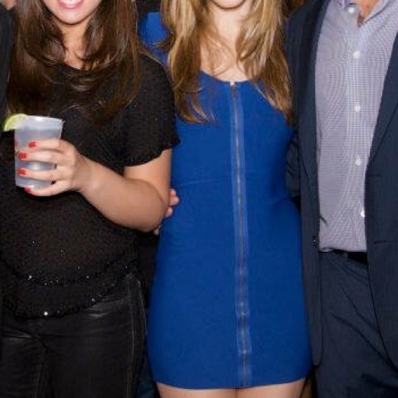 BCBG MAXAZRIA TIGHT MINIDRESS - Picture 2 of 6